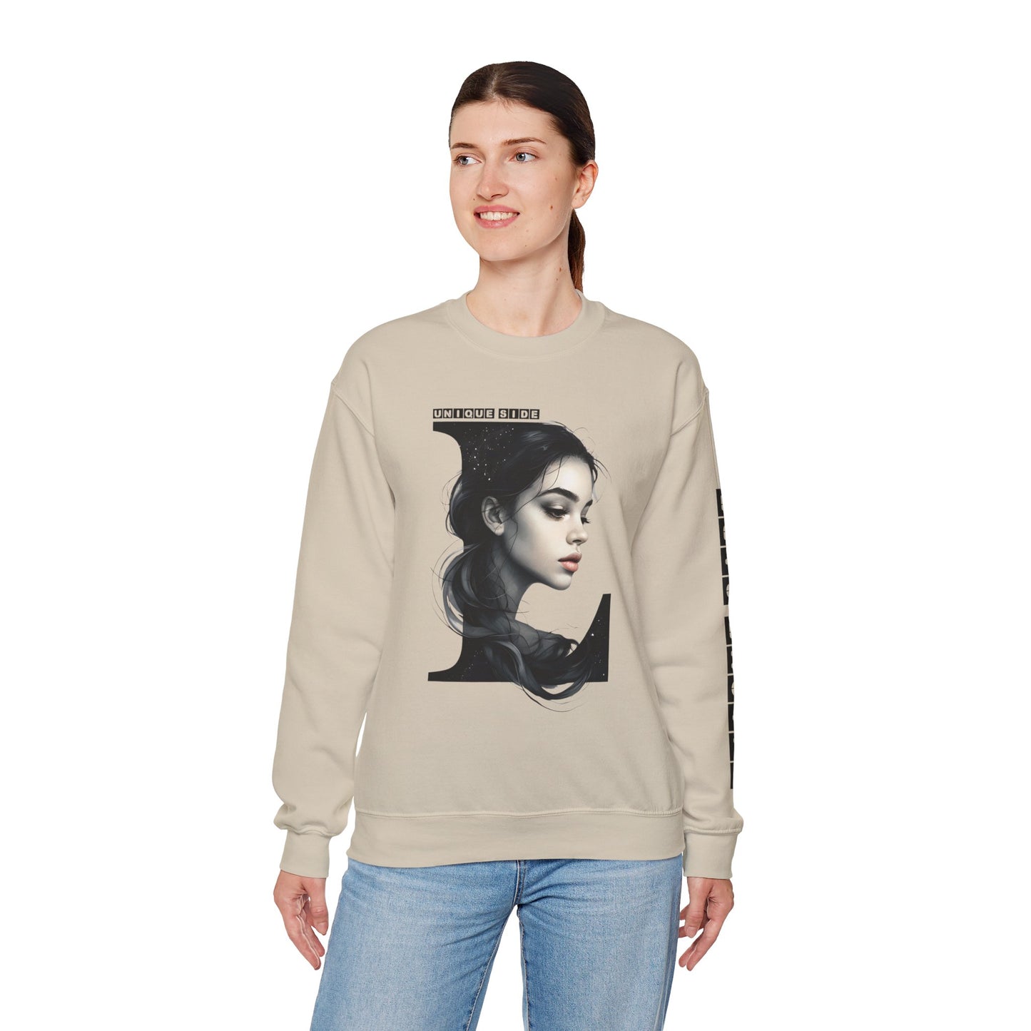 Letter L, Stylish Artistic Sweatshirt, Trendy Crewneck, Graphic Sweater, Cozy Unisex Top, Unique Gift for Art Lovers, Everyday Comfort
