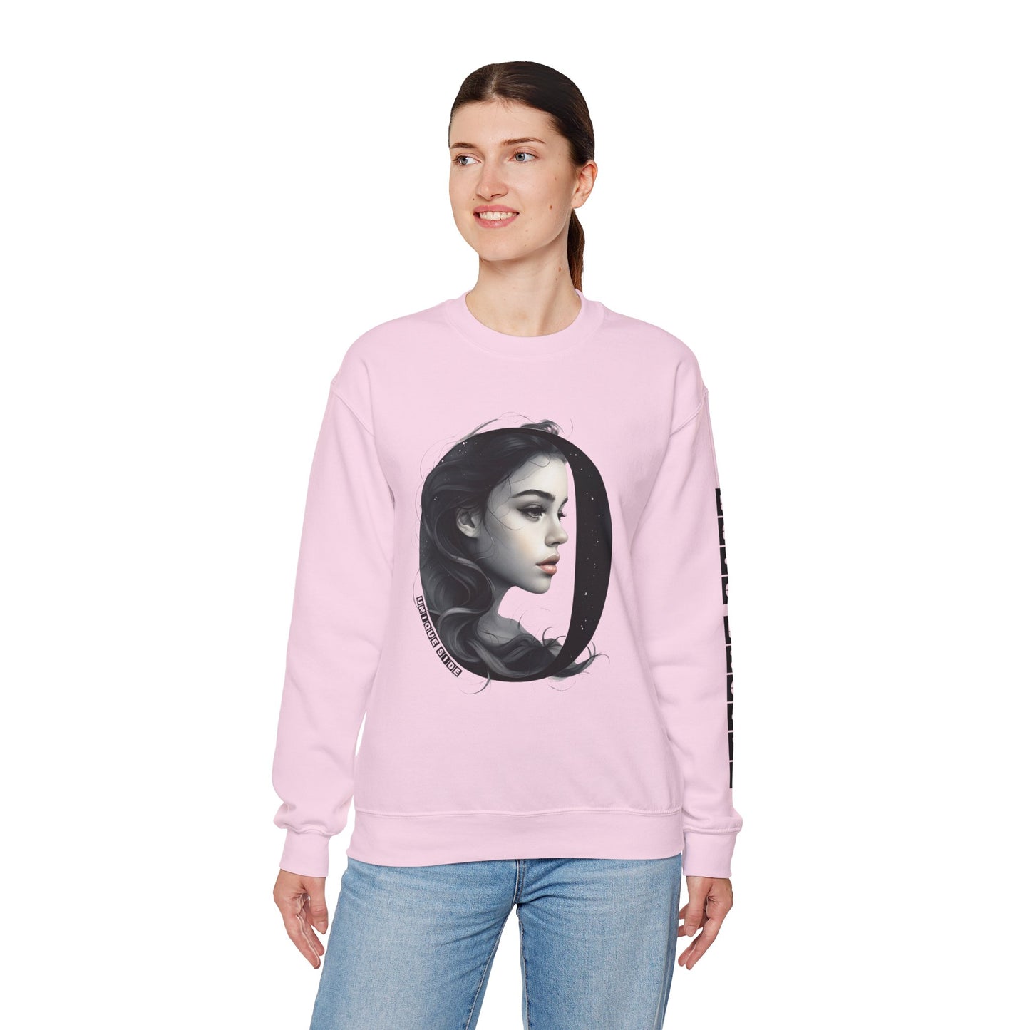 Letter O, Stylish Artistic Sweatshirt, Trendy Crewneck, Graphic Sweater, Cozy Unisex Top, Unique Gift for Art Lovers, Everyday Comfort