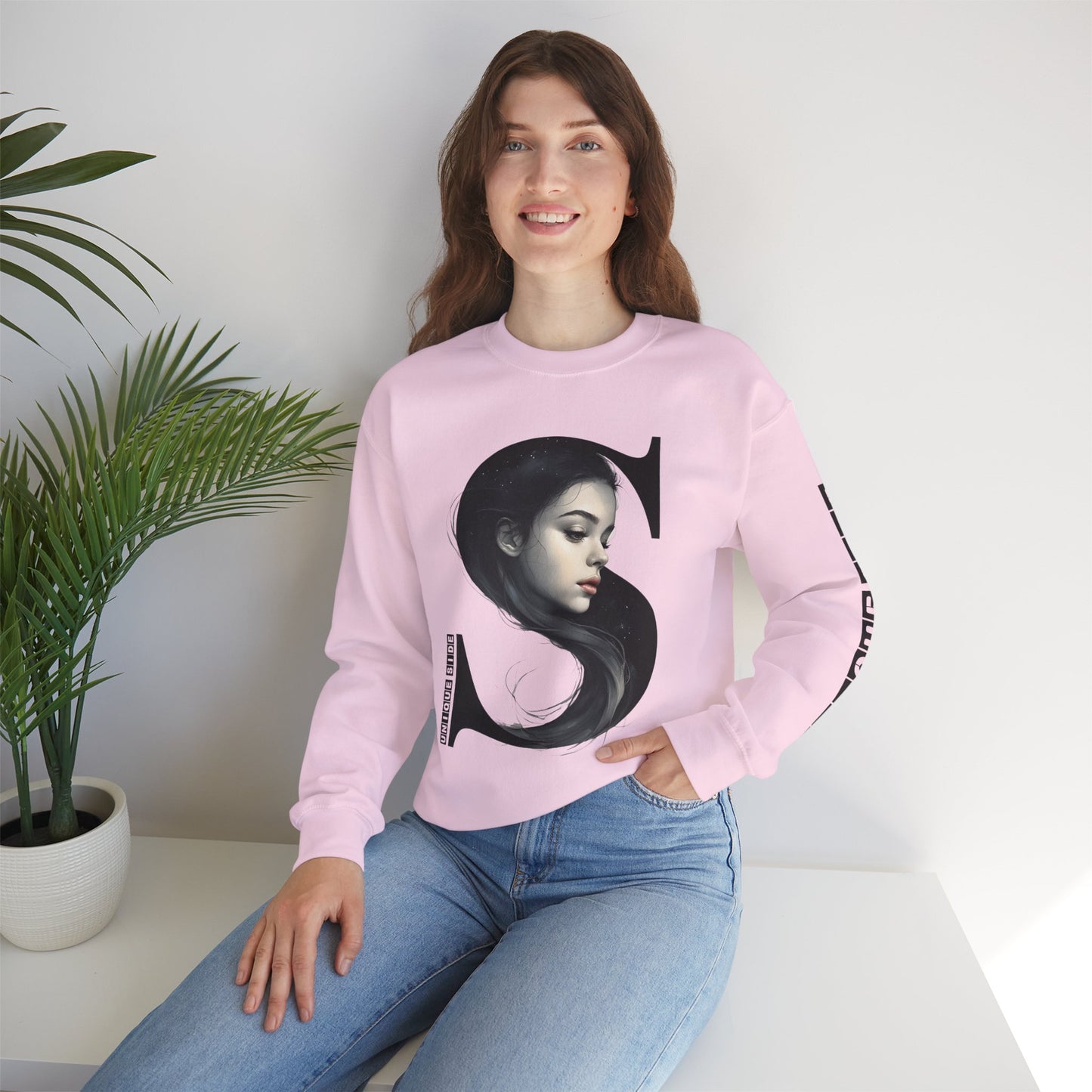 Letter S, Stylish Artistic Sweatshirt, Trendy Crewneck, Graphic Sweater, Cozy Unisex Top, Unique Gift for Art Lovers, Everyday Comfort