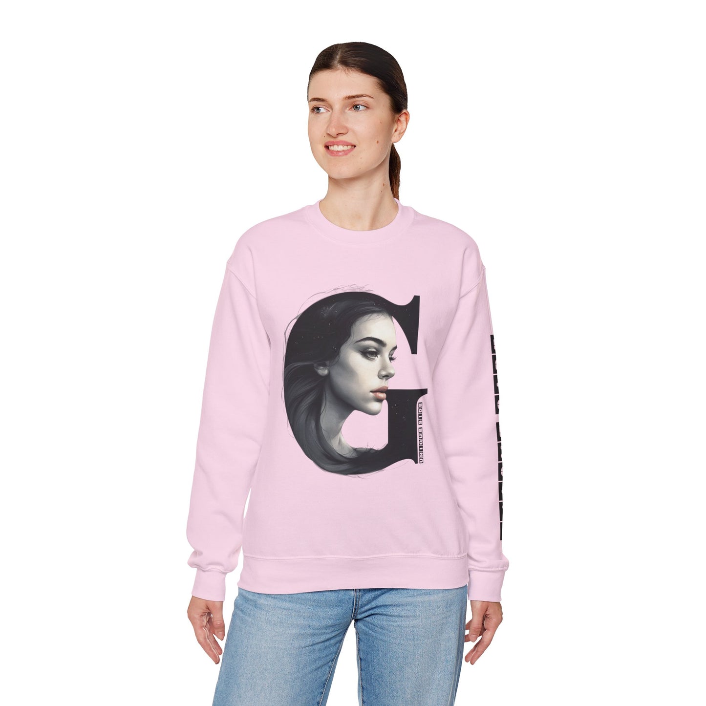 Letter G, Stylish Artistic Sweatshirt, Trendy Crewneck, Graphic Sweater, Cozy Unisex Top, Unique Gift for Art Lovers, Everyday Comfort