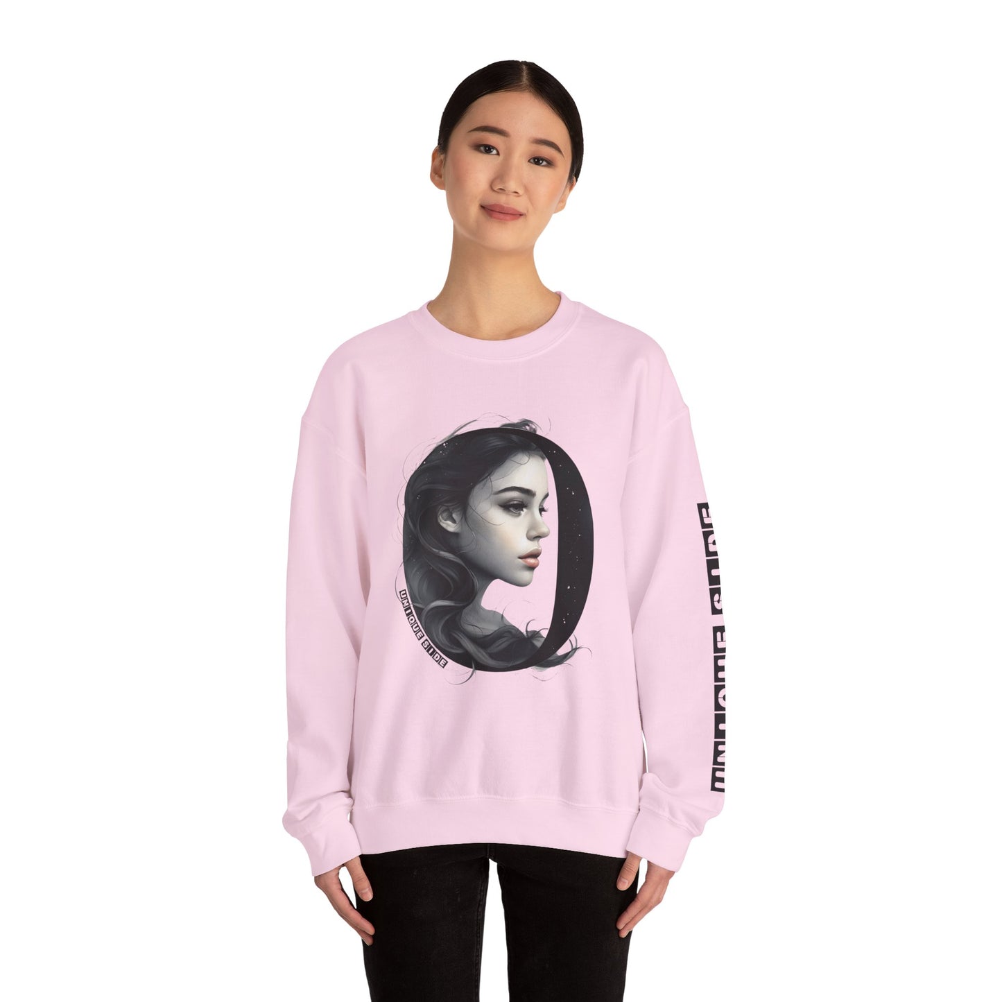 Letter O, Stylish Artistic Sweatshirt, Trendy Crewneck, Graphic Sweater, Cozy Unisex Top, Unique Gift for Art Lovers, Everyday Comfort