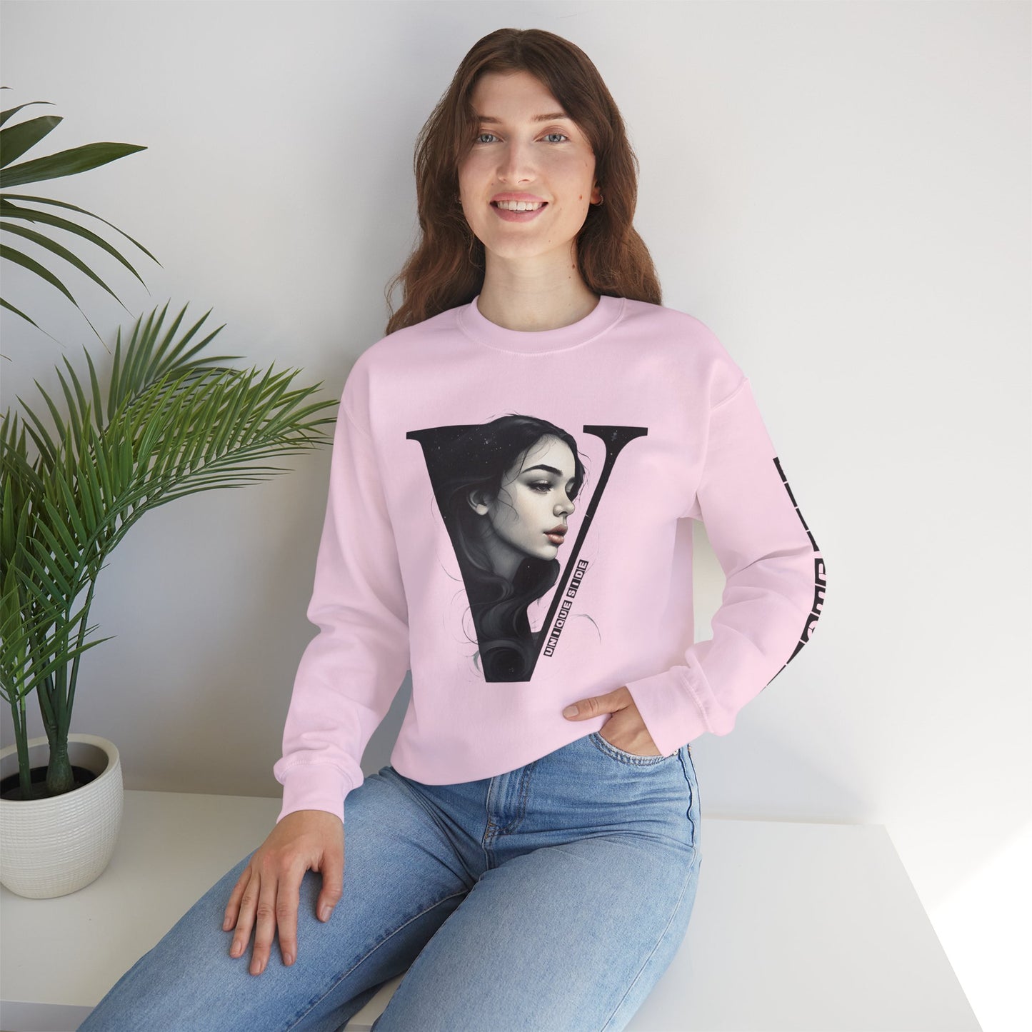 Letter V, Stylish Artistic Sweatshirt, Trendy Crewneck, Graphic Sweater, Cozy Unisex Top, Unique Gift for Art Lovers, Everyday Comfort
