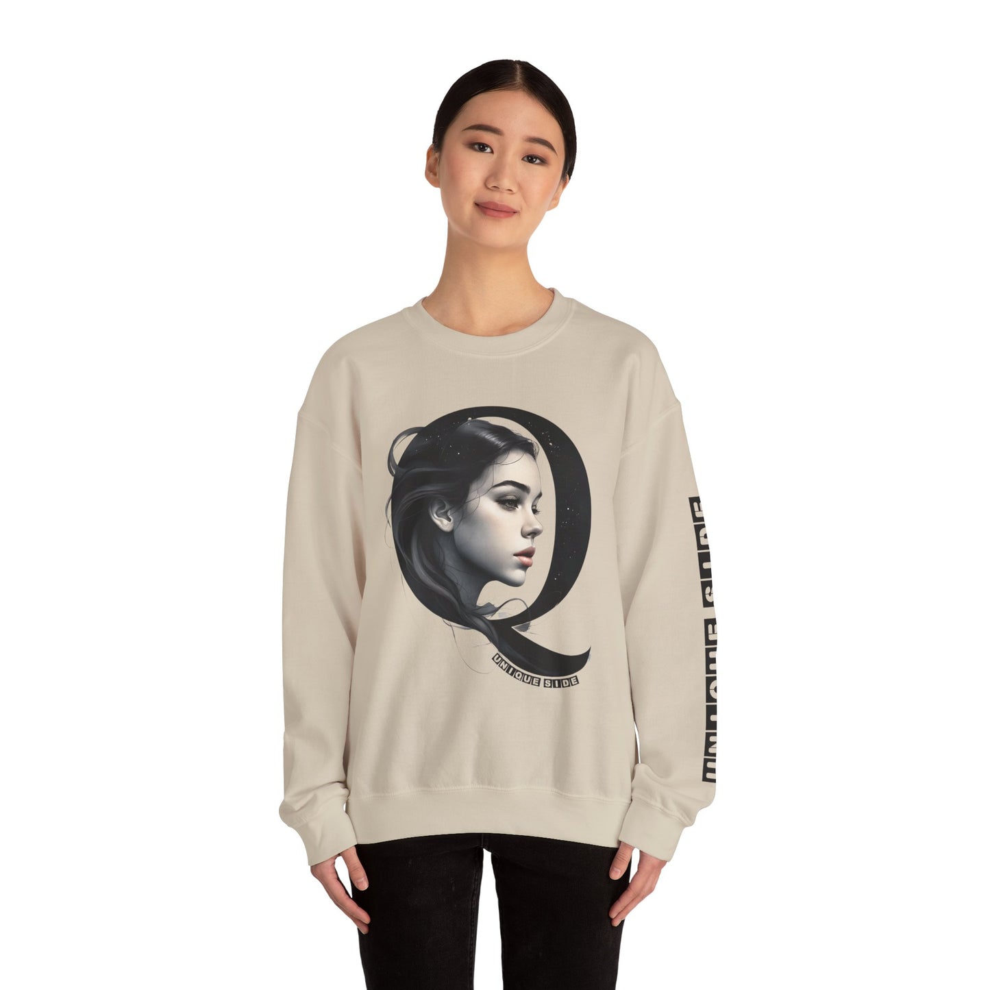 Letter Q, Stylish Artistic Sweatshirt, Trendy Crewneck, Graphic Sweater, Cozy Unisex Top, Unique Gift for Art Lovers, Everyday Comfort