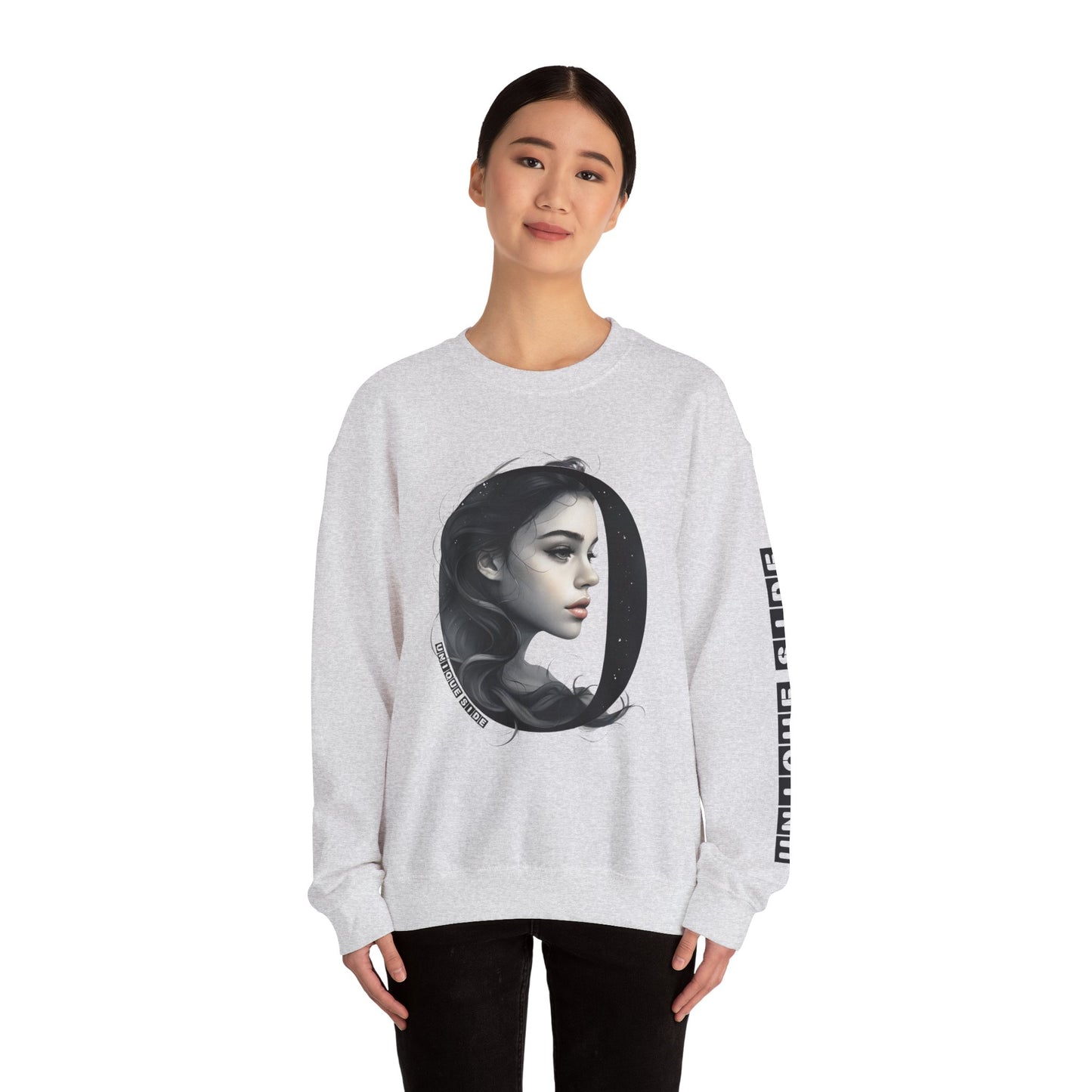 Letter O, Stylish Artistic Sweatshirt, Trendy Crewneck, Graphic Sweater, Cozy Unisex Top, Unique Gift for Art Lovers, Everyday Comfort