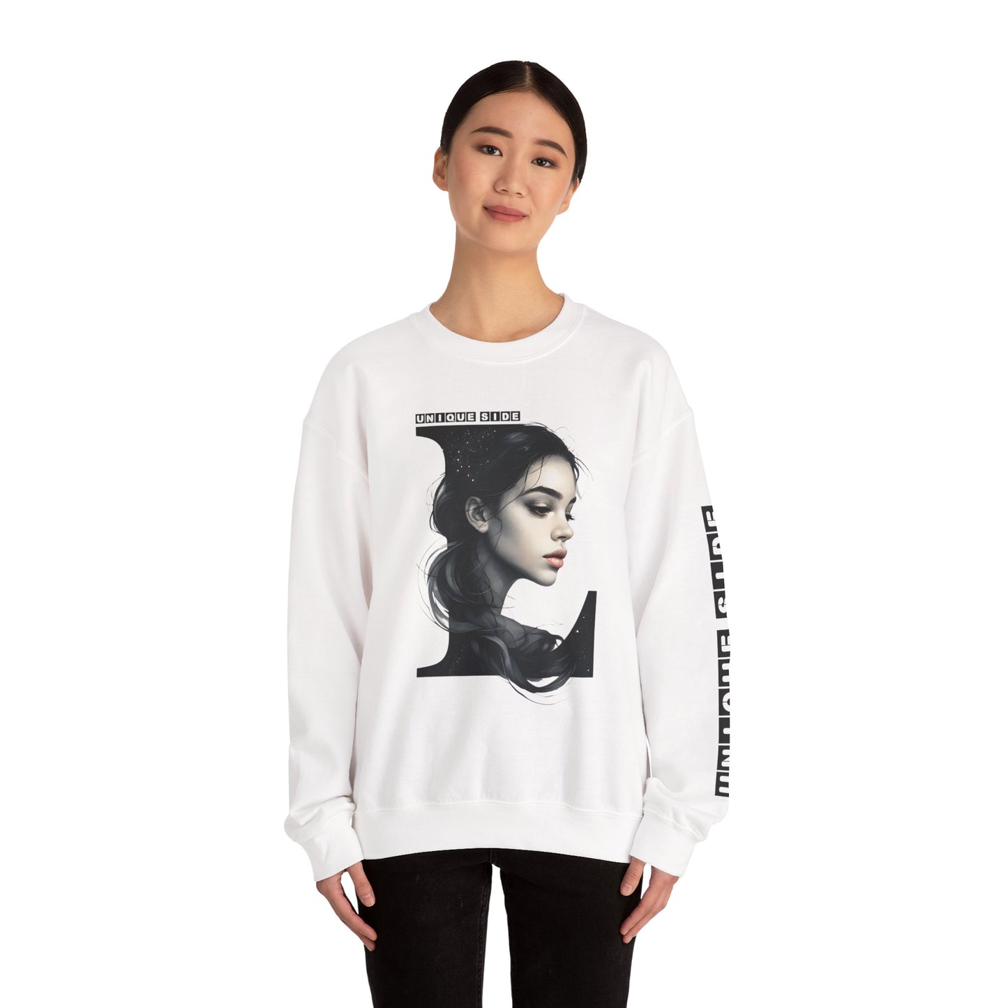 Letter L, Stylish Artistic Sweatshirt, Trendy Crewneck, Graphic Sweater, Cozy Unisex Top, Unique Gift for Art Lovers, Everyday Comfort