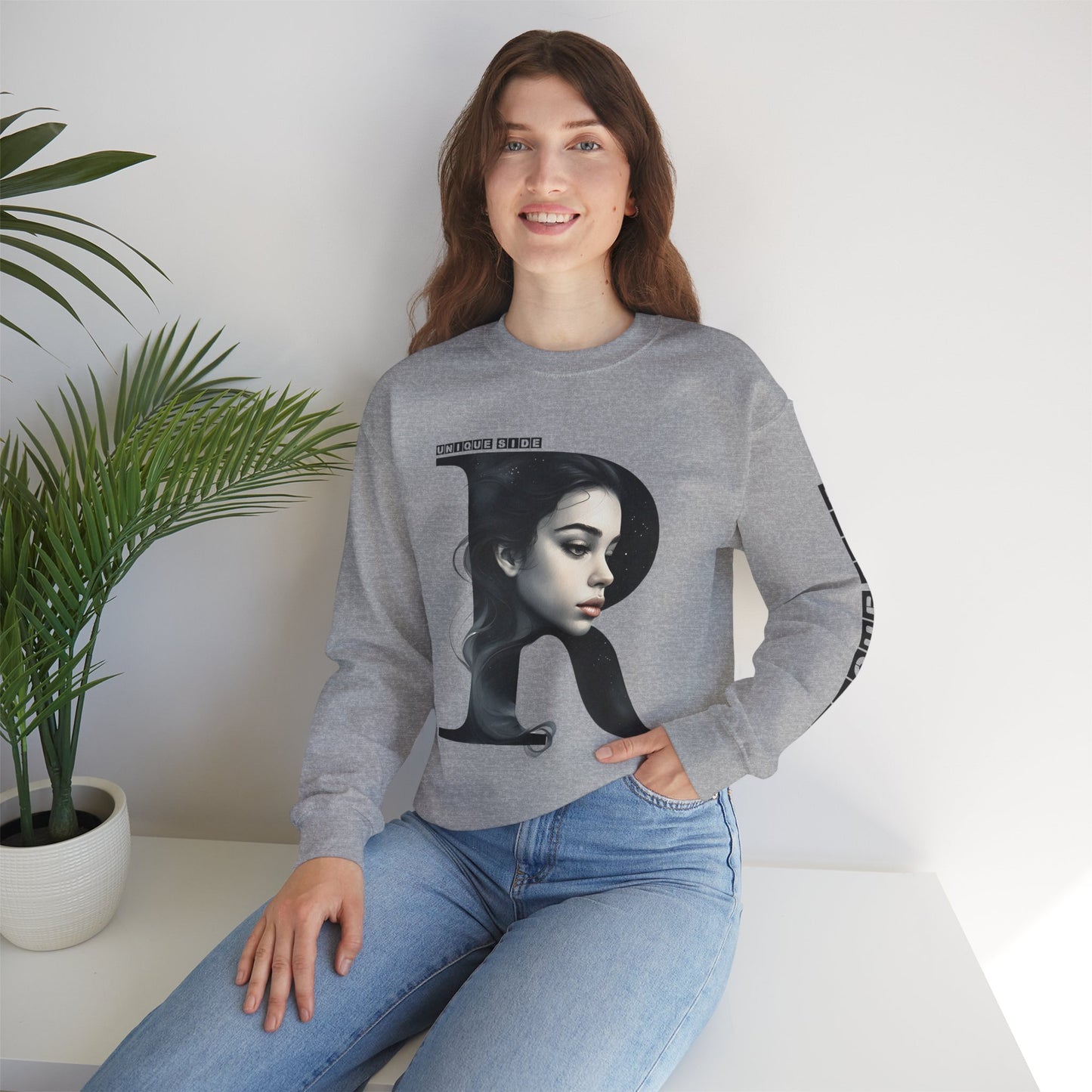 Letter R, Stylish Artistic Sweatshirt, Trendy Crewneck, Graphic Sweater, Cozy Unisex Top, Unique Gift for Art Lovers, Everyday Comfort