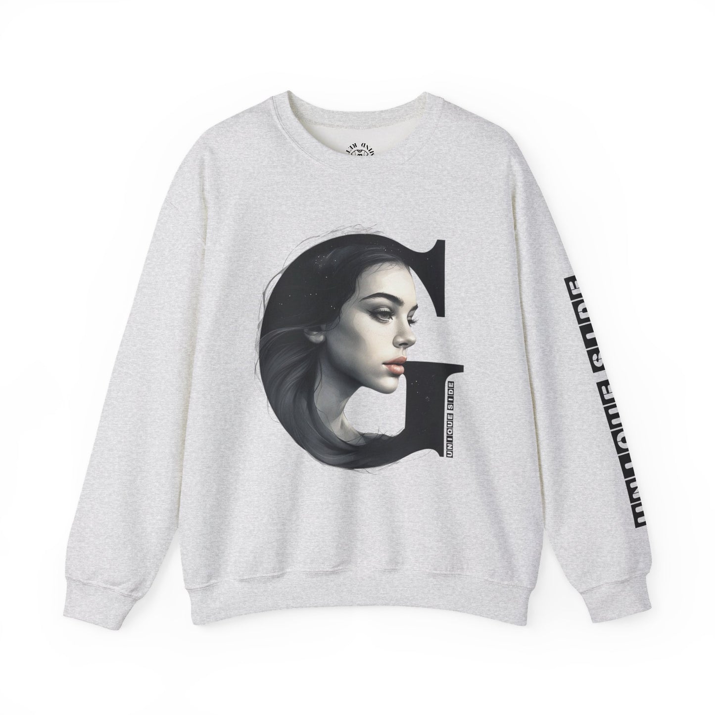 Letter G, Stylish Artistic Sweatshirt, Trendy Crewneck, Graphic Sweater, Cozy Unisex Top, Unique Gift for Art Lovers, Everyday Comfort