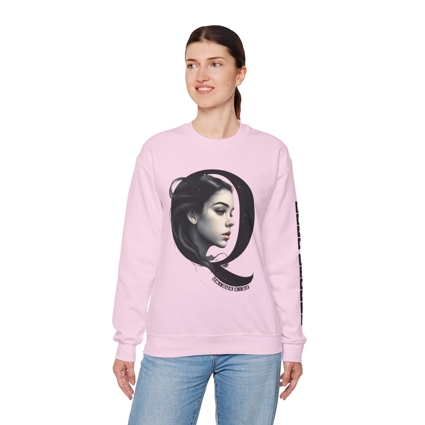 Letter Q, Stylish Artistic Sweatshirt, Trendy Crewneck, Graphic Sweater, Cozy Unisex Top, Unique Gift for Art Lovers, Everyday Comfort