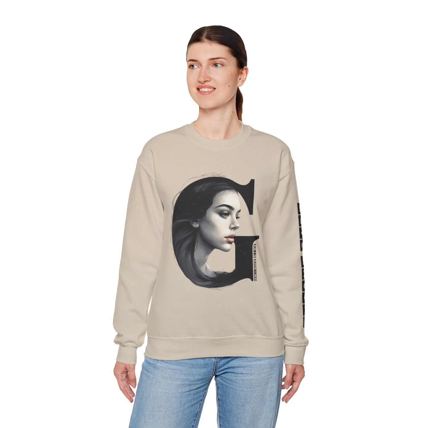Letter G, Stylish Artistic Sweatshirt, Trendy Crewneck, Graphic Sweater, Cozy Unisex Top, Unique Gift for Art Lovers, Everyday Comfort