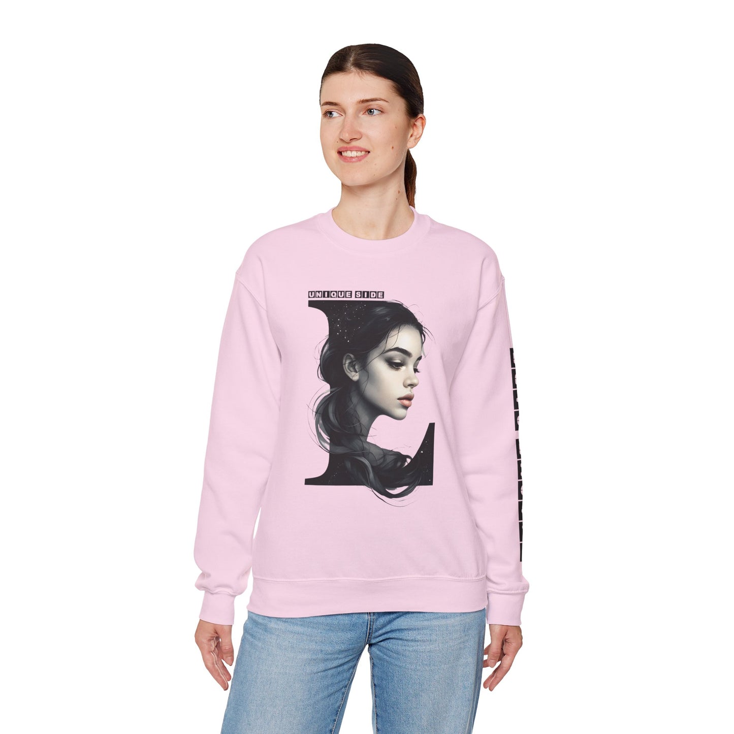 Letter L, Stylish Artistic Sweatshirt, Trendy Crewneck, Graphic Sweater, Cozy Unisex Top, Unique Gift for Art Lovers, Everyday Comfort