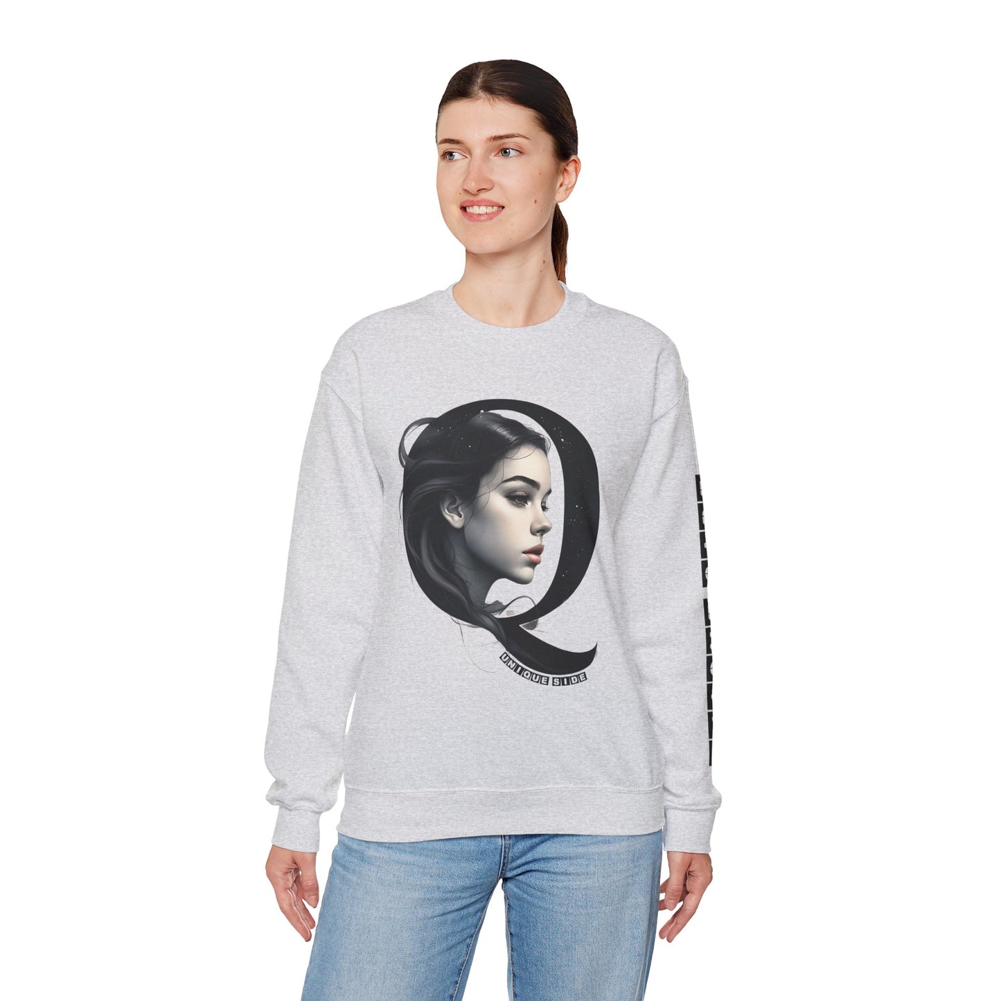 Letter Q, Stylish Artistic Sweatshirt, Trendy Crewneck, Graphic Sweater, Cozy Unisex Top, Unique Gift for Art Lovers, Everyday Comfort