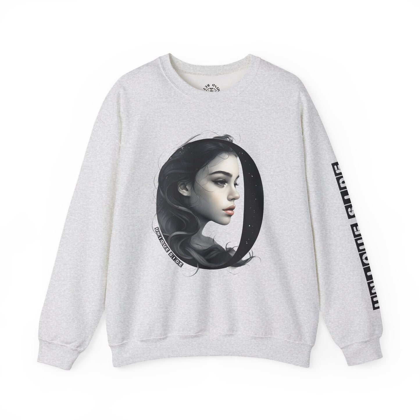 Letter O, Stylish Artistic Sweatshirt, Trendy Crewneck, Graphic Sweater, Cozy Unisex Top, Unique Gift for Art Lovers, Everyday Comfort