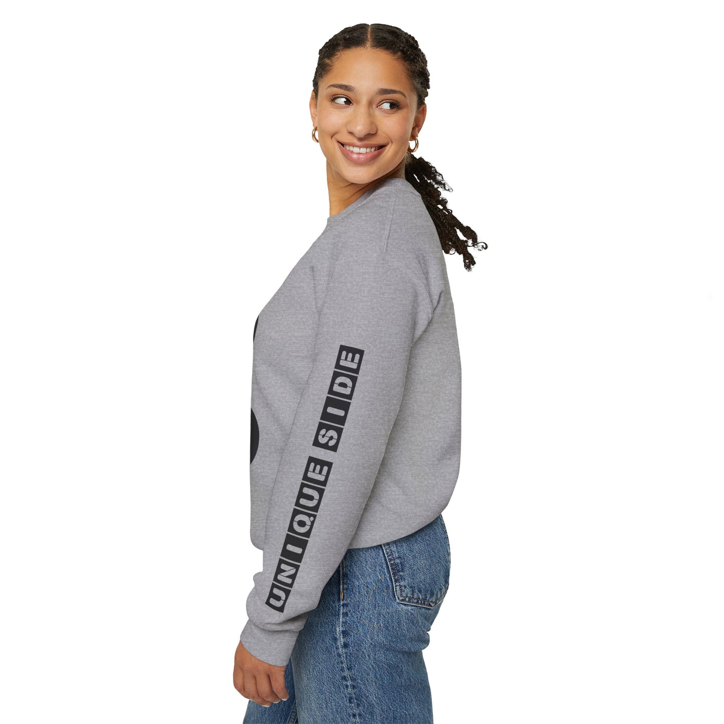 Letter B,Stylish Artistic Sweatshirt, Trendy Crewneck, Graphic Sweater, Cozy Unisex Top, Unique Gift for Art Lovers, Everyday Comfort