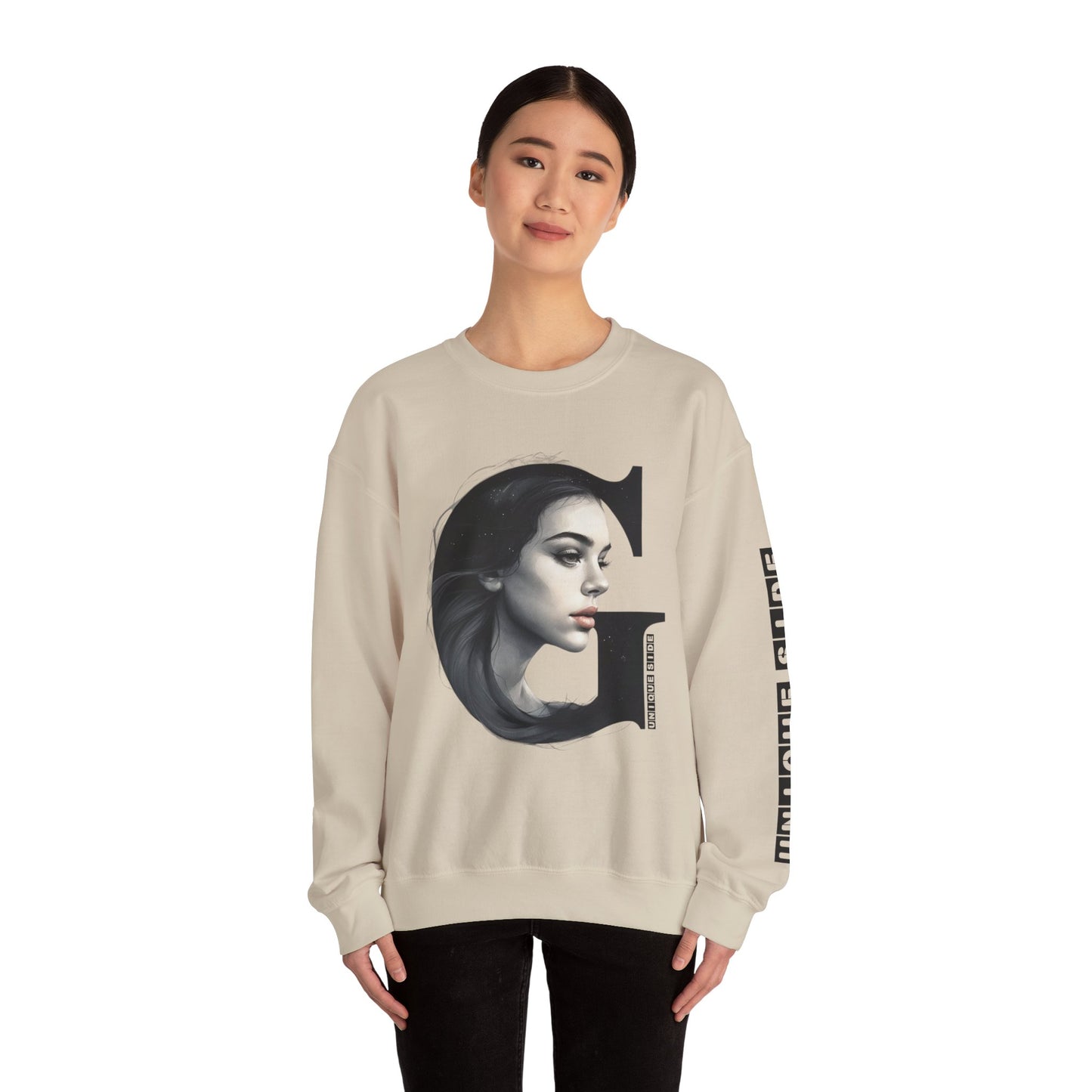 Letter G, Stylish Artistic Sweatshirt, Trendy Crewneck, Graphic Sweater, Cozy Unisex Top, Unique Gift for Art Lovers, Everyday Comfort