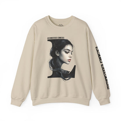 Letter L, Stylish Artistic Sweatshirt, Trendy Crewneck, Graphic Sweater, Cozy Unisex Top, Unique Gift for Art Lovers, Everyday Comfort