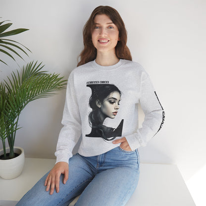Letter L, Stylish Artistic Sweatshirt, Trendy Crewneck, Graphic Sweater, Cozy Unisex Top, Unique Gift for Art Lovers, Everyday Comfort