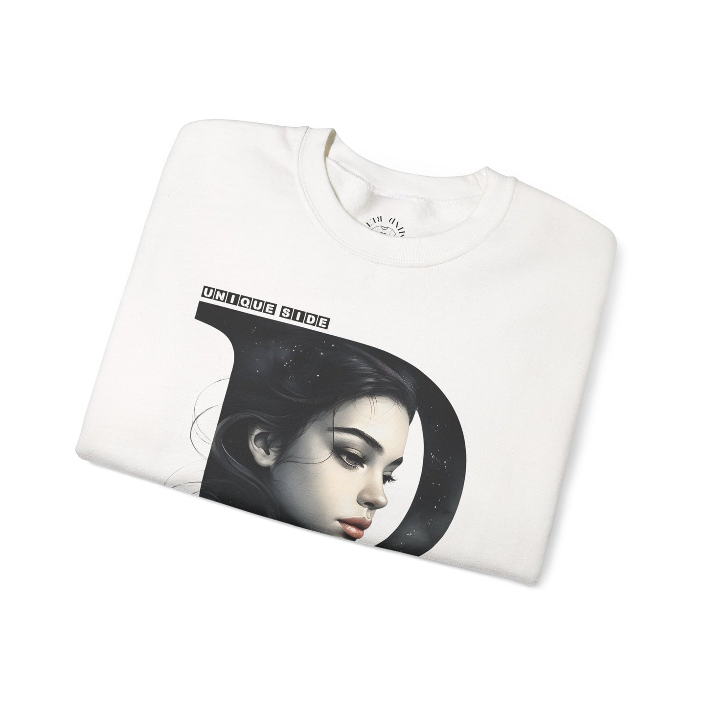 Letter P, Stylish Artistic Sweatshirt, Trendy Crewneck, Graphic Sweater, Cozy Unisex Top, Unique Gift for Art Lovers, Everyday Comfort