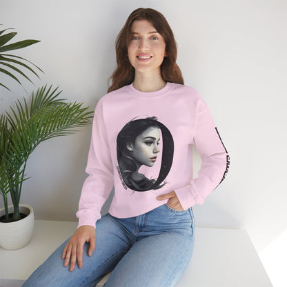 Letter O, Stylish Artistic Sweatshirt, Trendy Crewneck, Graphic Sweater, Cozy Unisex Top, Unique Gift for Art Lovers, Everyday Comfort