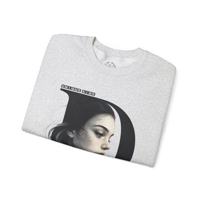 Letter D,Stylish Artistic Sweatshirt, Trendy Crewneck, Graphic Sweater, Cozy Unisex Top, Unique Gift for Art Lovers, Everyday Comfort